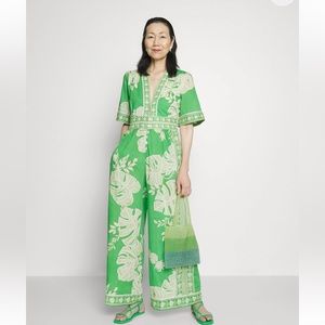FARM Rio- NWT green Lace Monsteras Jumpsuit